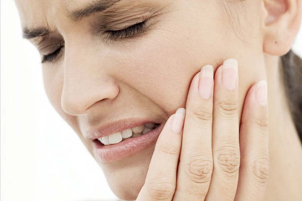 How to tackle sensitive teeth pain